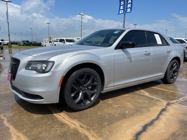 2022 Chrysler 300 Touring