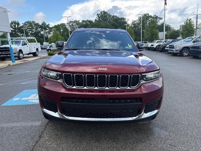 2025 Jeep Grand Cherokee GRAND CHEROKEE L LAREDO X 4X4