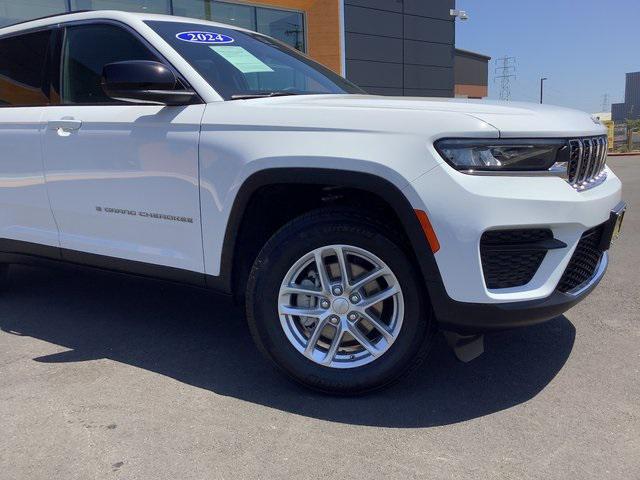 2024 Jeep Grand Cherokee Laredo X 4x4