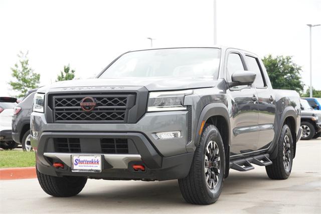 2022 Nissan Frontier Crew Cab PRO-X 4x2