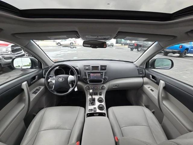 2013 Toyota Highlander Base Plus V6