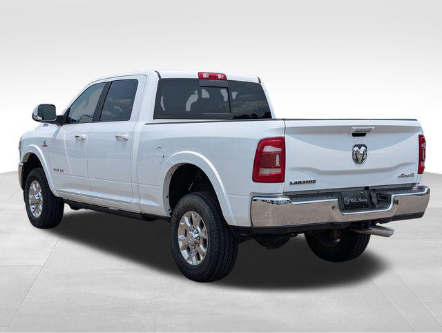 2022 RAM 2500 Laramie Crew Cab 4x4 64 Box