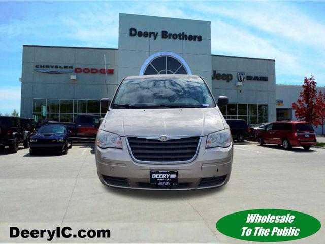 2008 Chrysler Town and Country LX