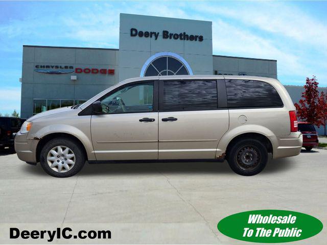 2008 Chrysler Town and Country LX