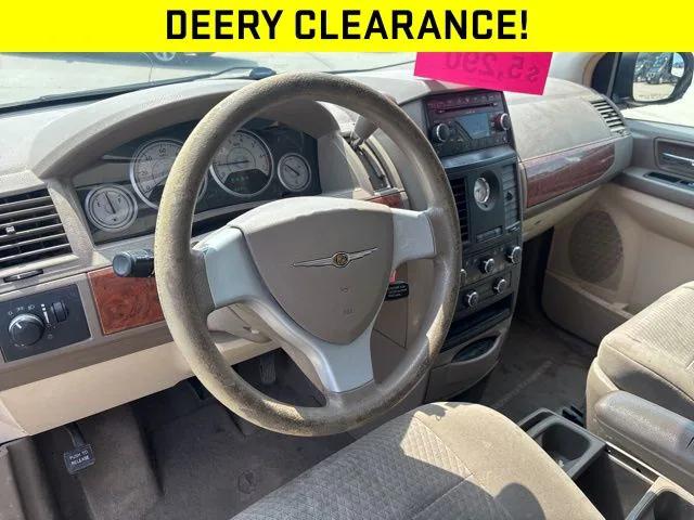 2008 Chrysler Town and Country LX