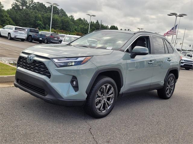 2022 Toyota RAV4 Hybrid XLE Premium