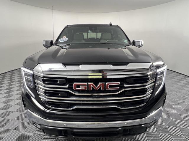 2022 GMC Sierra 1500 4WD Crew Cab Short Box SLT