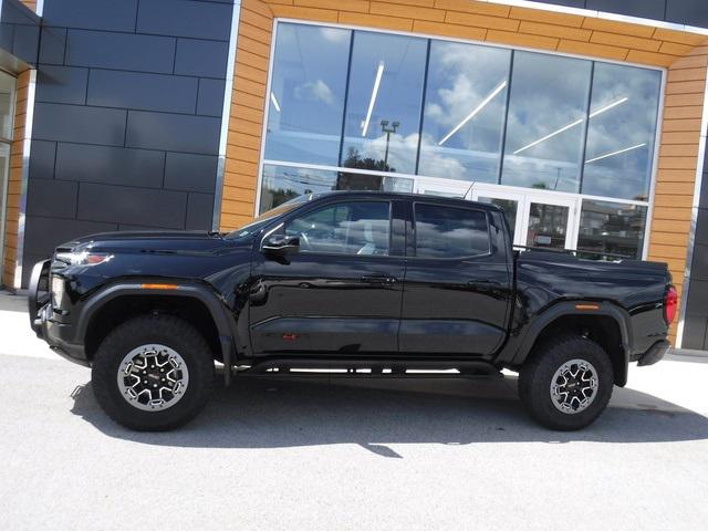 2023 GMC Canyon 4WD Crew Cab Short Box AT4X