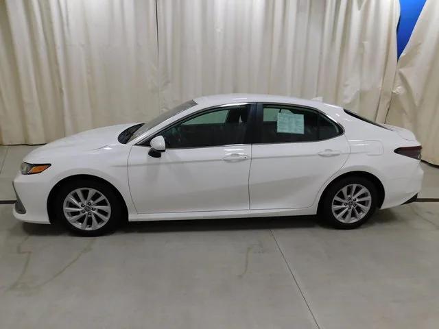 2021 Toyota Camry LE