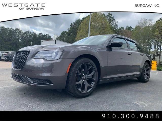 2021 Chrysler 300 Touring