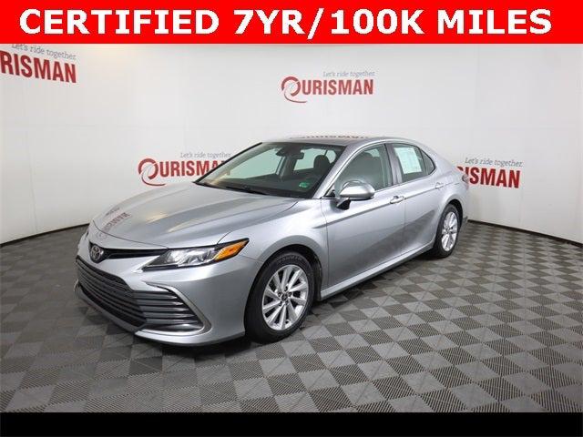 2022 Toyota Camry LE
