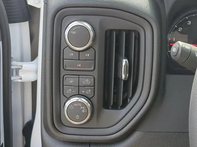 2025 GMC Sierra 3500HD Pro