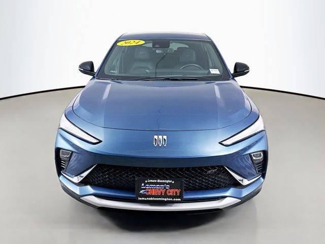 2024 Buick NV Sport Touring FWD