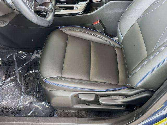 2024 Buick NV Sport Touring FWD