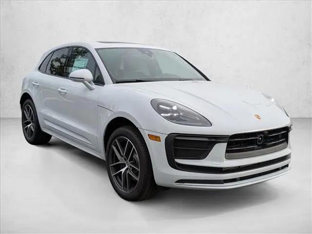2025 Porsche Macan Macan