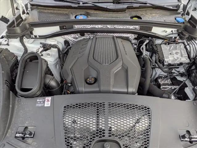 2025 Porsche Macan Macan
