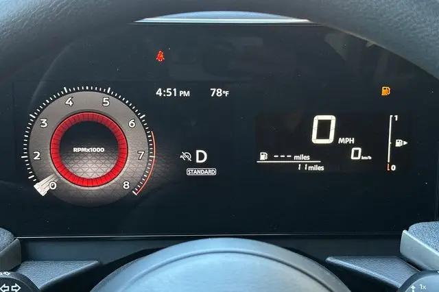 2025 Nissan Kicks SV FWD