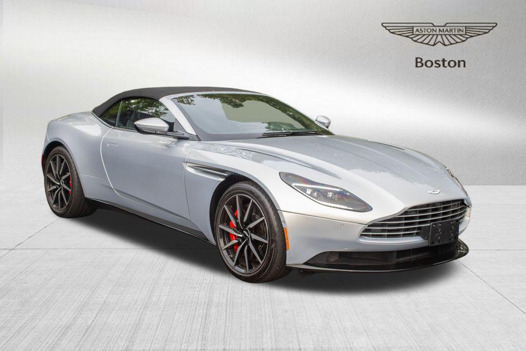/2021 Aston-Martin DB11