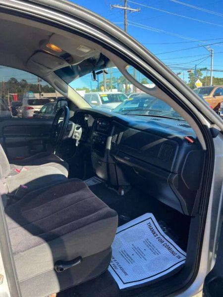 2005 Dodge Ram 1500 SLT/Laramie