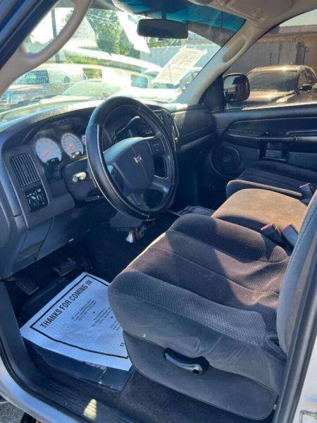 2005 Dodge Ram 1500 SLT/Laramie