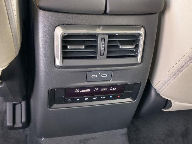 2025 Mazda CX-70 Premium Package