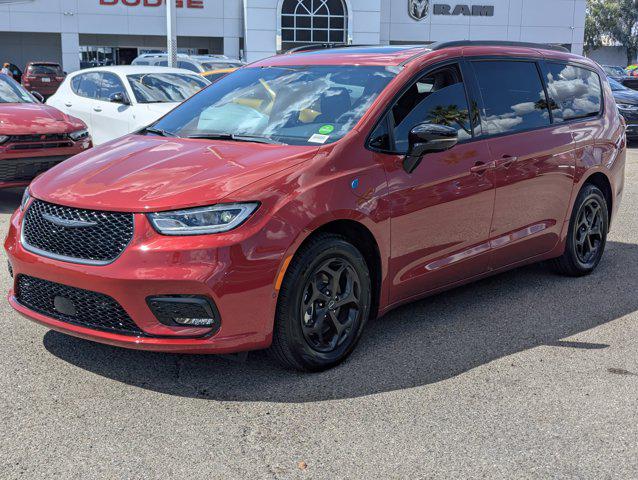 New 2025 Chrysler Pacifica Hybrid For Sale in Tucson, AZ