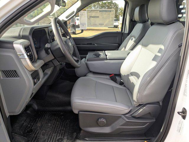 2025 Ford F-550 XL