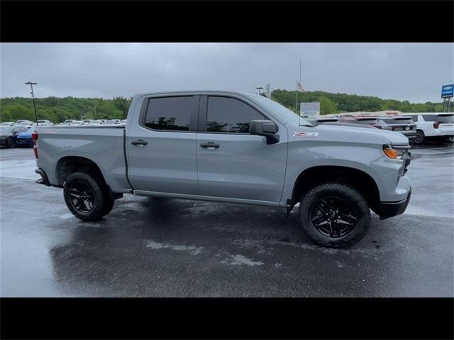 2024 Chevrolet Silverado 1500 4WD Crew Cab Short Bed Custom Trail Boss