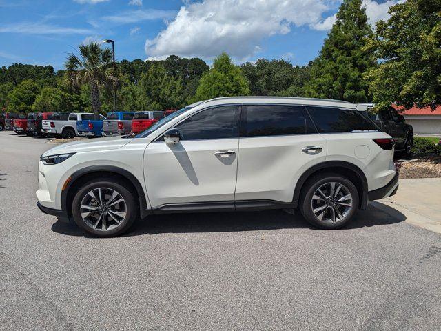 2024 INFINITI QX60 LUXE