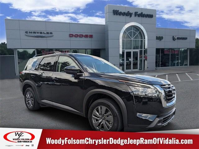 2025 Nissan Pathfinder SV FWD