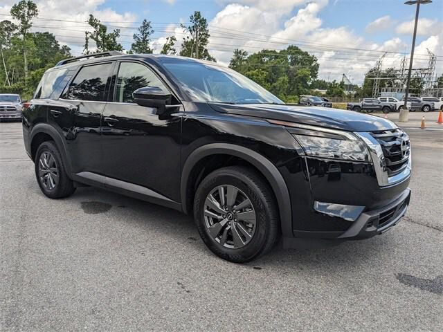 2025 Nissan Pathfinder SV FWD