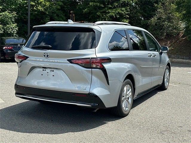 2022 Toyota Sienna Platinum
