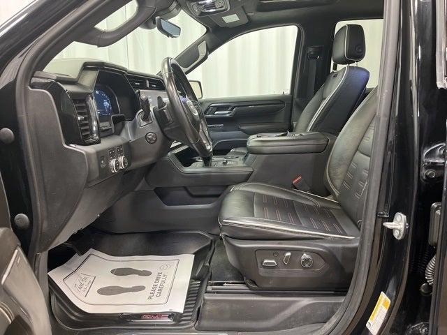 2022 GMC Sierra 1500 4WD Crew Cab Short Box AT4X