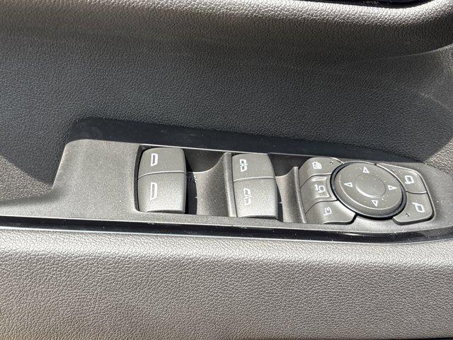 2025 GMC Sierra 2500HD 4WD Crew Cab Standard Bed AT4
