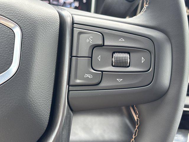 2025 GMC Sierra 2500HD 4WD Crew Cab Standard Bed AT4