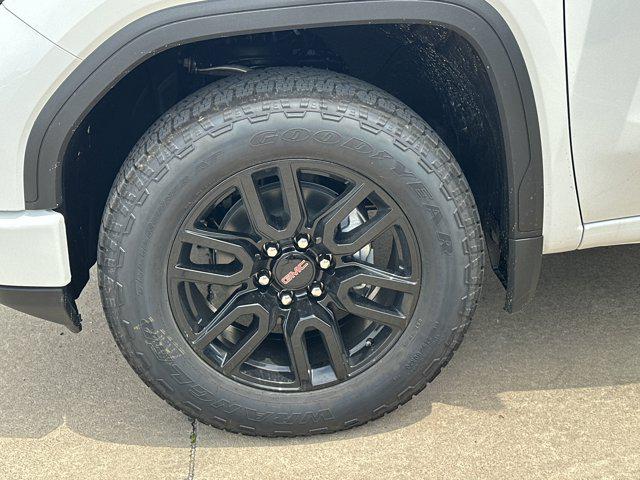 2025 GMC Sierra 1500 4WD Crew Cab Short Box Elevation with 3SB