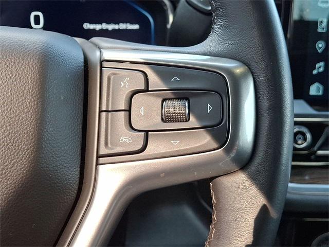 2022 Chevrolet Silverado 1500 4WD Crew Cab Short Bed RST