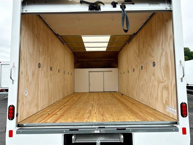 2025 GMC Savana Cutaway Work Van
