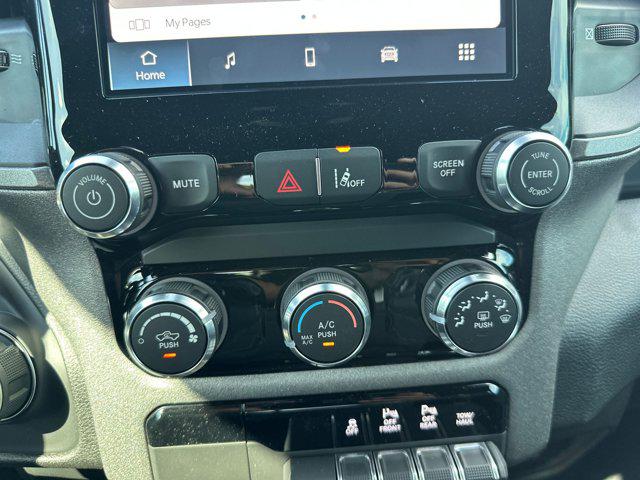 2025 Ram 1500 Tradesman Quad Cab 4x2 6'4" Box