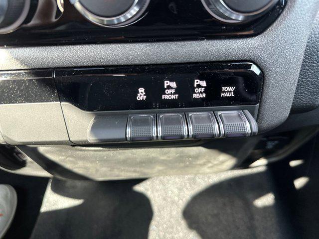 2025 Ram 1500 Tradesman Quad Cab 4x2 6'4" Box