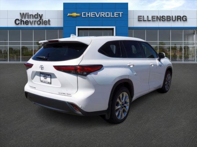 2022 Toyota Highlander Limited