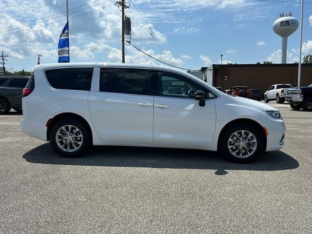 2025 Chrysler Pacifica PACIFICA SELECT AWD