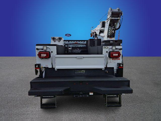 2025 Ford F-550 XL