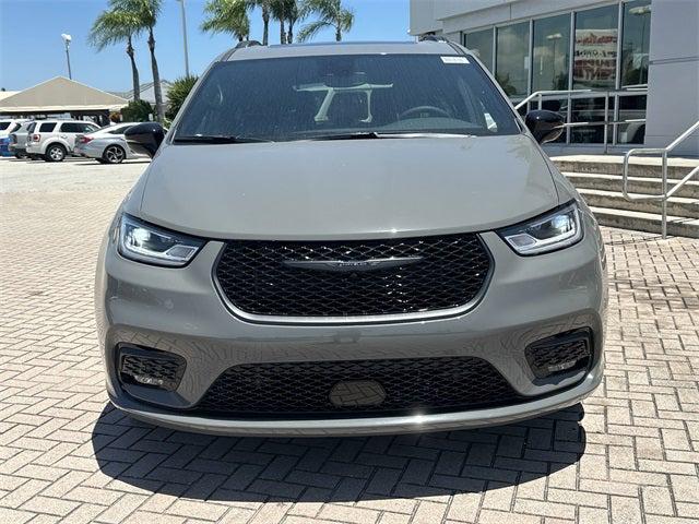 2025 Chrysler Pacifica PACIFICA LIMITED