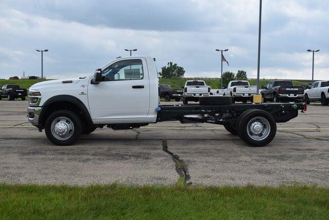 2025 RAM Ram 5500 Chassis Cab RAM 5500 TRADESMAN CHASSIS REGULAR CAB 4X4 84 CA