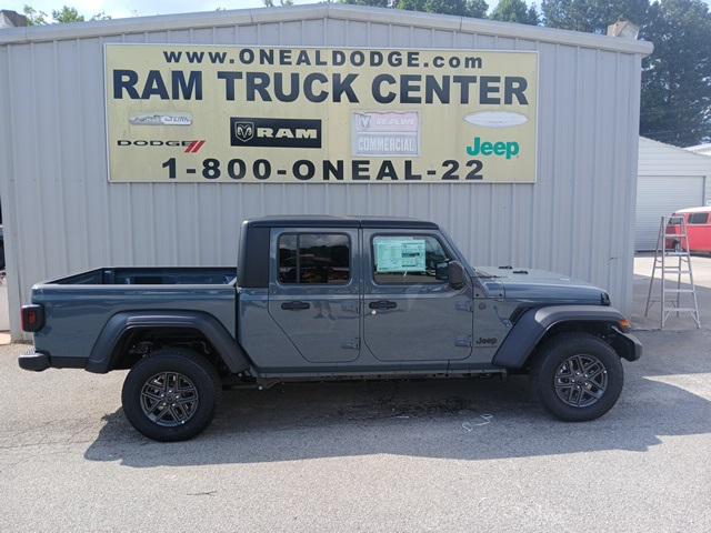 2025 Jeep Gladiator GLADIATOR SPORT S 4X4 2025 Jeep Gladiator GLADIATOR SPORT S 4X4
