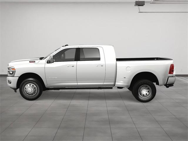 2025 RAM Ram 3500 RAM 3500 LARAMIE MEGA CAB 4X4 64 BOX 2025 RAM Ram 3500 RAM 3500 LARAMIE MEGA CAB 4X4 64 BOX