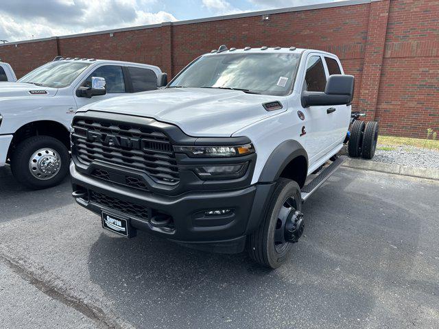 2025 RAM Ram 5500 Chassis Cab RAM 5500 TRADESMAN CHASSIS CREW CAB 4X4 84 CA 2025 RAM Ram 5500 Chassis Cab RAM 5500 TRADESMAN CHASSIS CREW CAB 4X4 84 CA