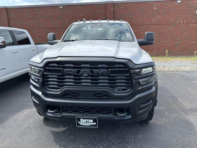2025 RAM Ram 5500 Chassis Cab RAM 5500 TRADESMAN CHASSIS CREW CAB 4X4 84 CA 2025 RAM Ram 5500 Chassis Cab RAM 5500 TRADESMAN CHASSIS CREW CAB 4X4 84 CA