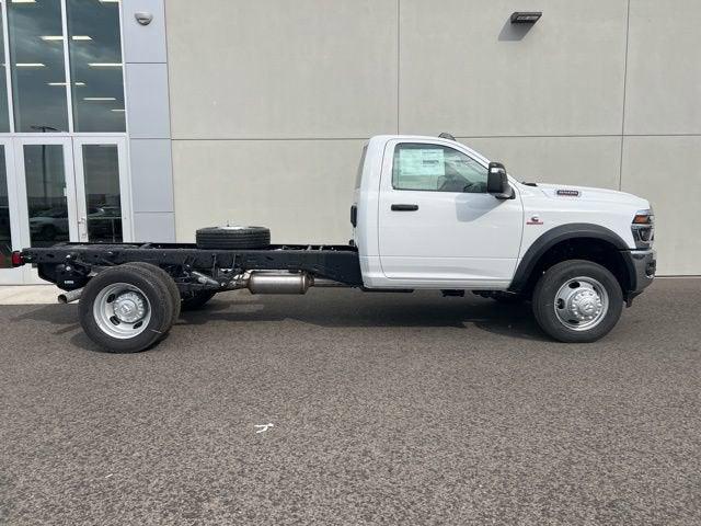 2025 RAM Ram 5500 Chassis Cab RAM 5500 TRADESMAN CHASSIS REGULAR CAB 4X4 84 CA 2025 RAM Ram 5500 Chassis Cab RAM 5500 TRADESMAN CHASSIS REGULAR CAB 4X4 84 CA